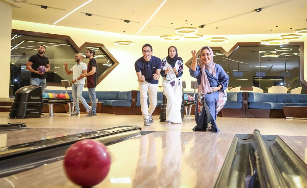 Bay La Sun Hotel And Marina - Emaar King Abdullah Economic City Exterior photo Bowling at the Grand Millennium Hotel, Tehran